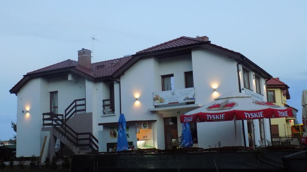 Roza Wiatrow Appartement Grzybowo  Buitenkant foto