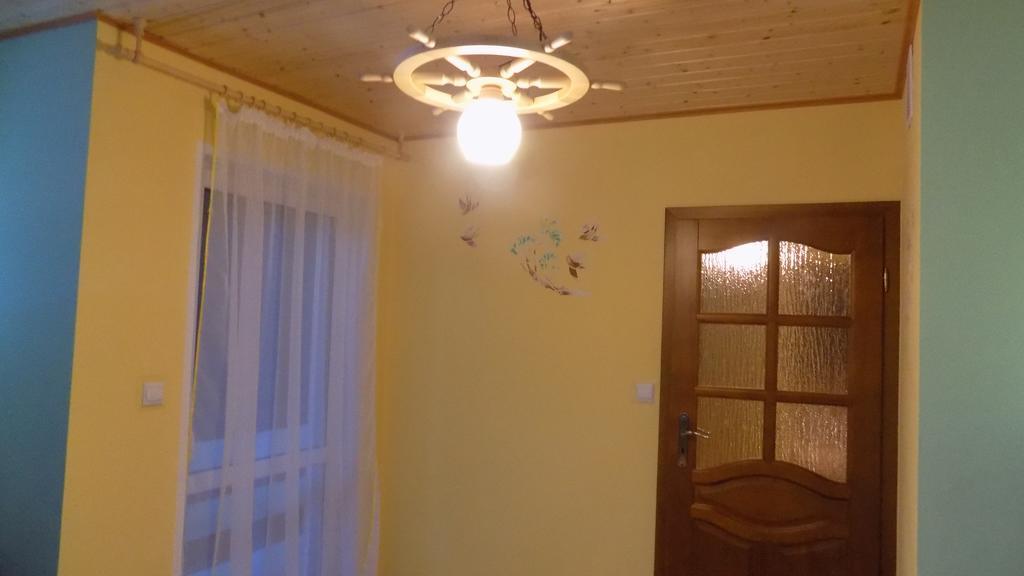 Roza Wiatrow Appartement Grzybowo  Buitenkant foto